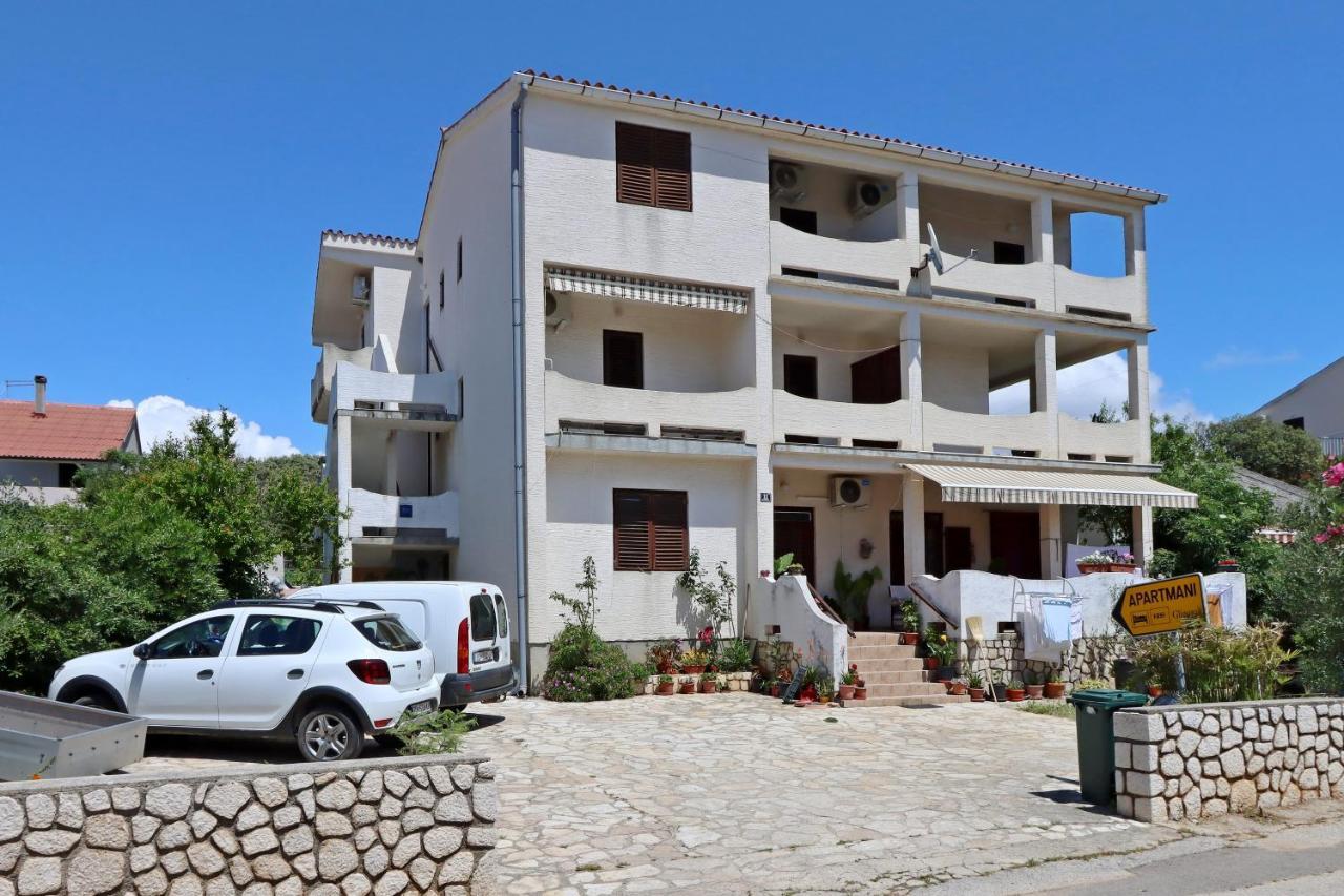 Apartments By The Sea Mandre, Pag - 3084 Kolan Extérieur photo