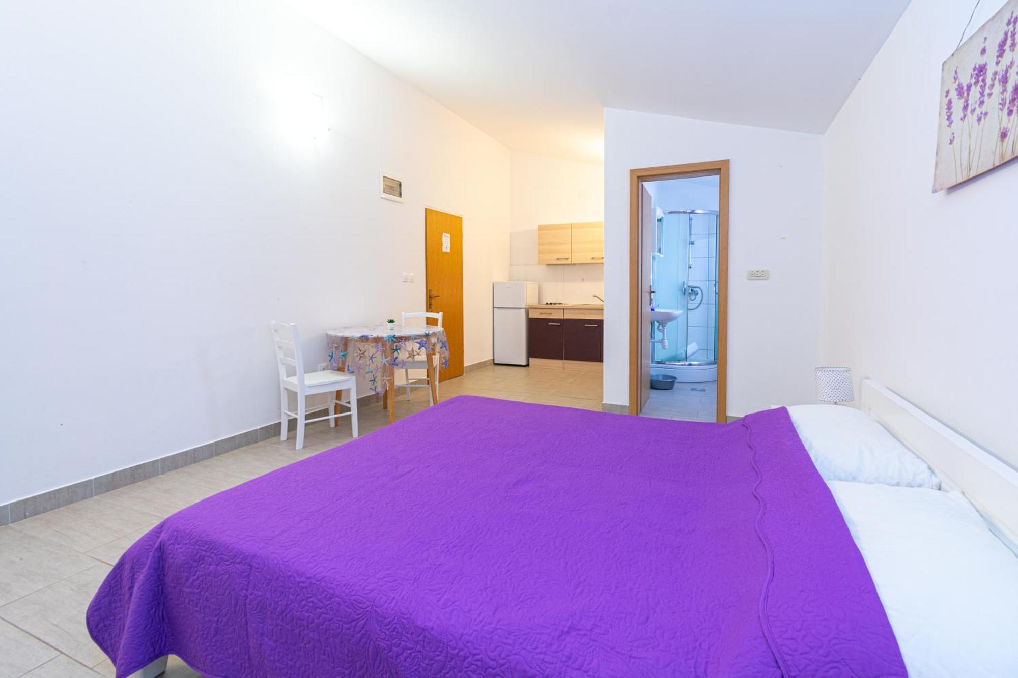 Apartments By The Sea Mandre, Pag - 3084 Kolan Chambre photo